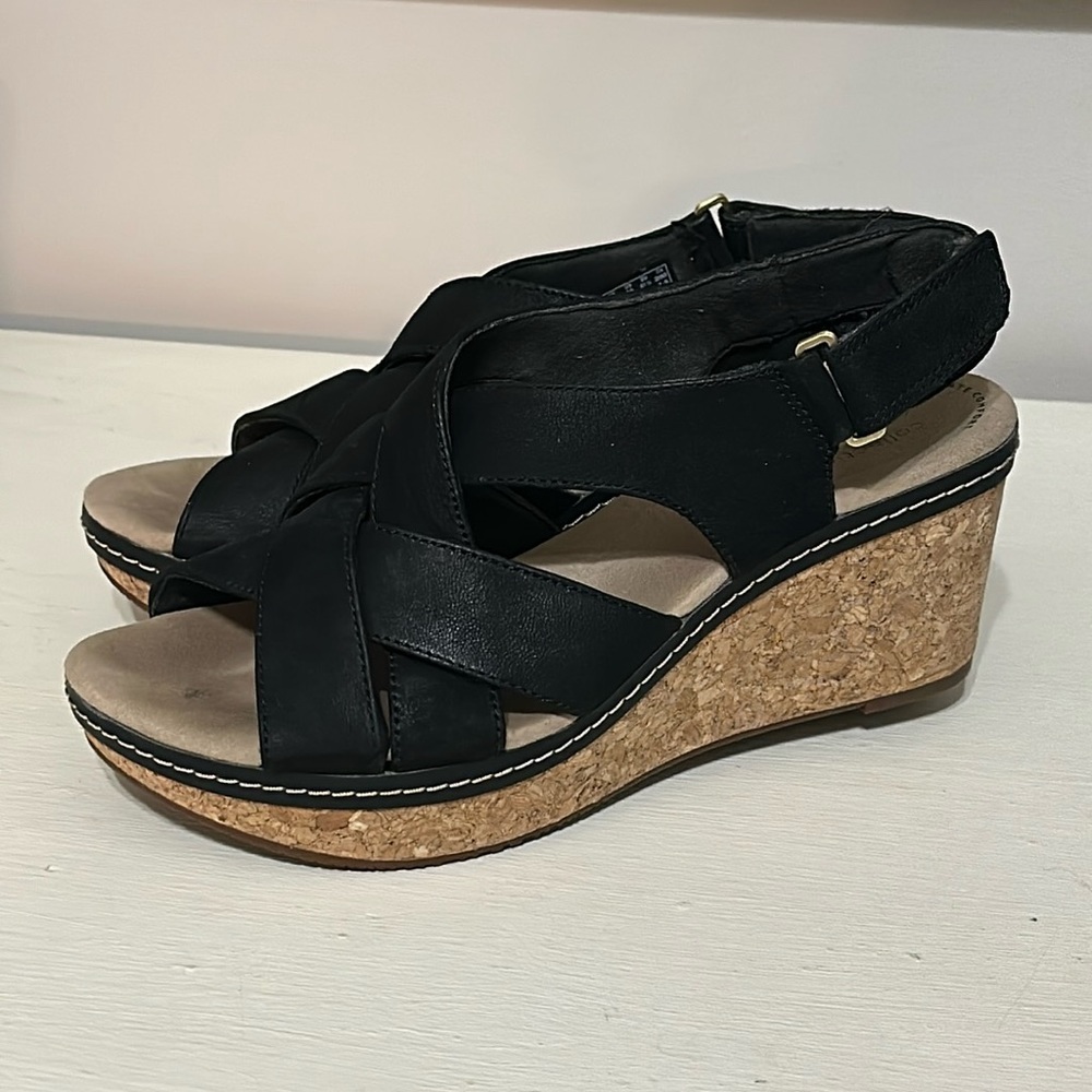 Size 10 women’s black Clark cork wedges
